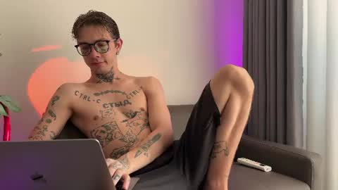 simon online show from June 29, 2026, 1:56 am