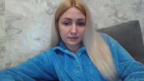 analqueen2024 online show from November 2, 2025, 1:46 pm