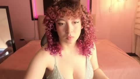 Snapshot of androm3da_ chatting on June 16, 2026, 7:27 pm androm3da_ online show from June 16, 2026, 7:27 pm