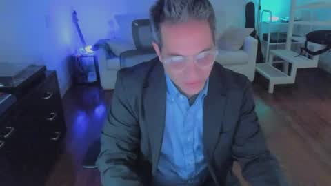 Andrew online show from July 10, 2026, 2:41 pm
