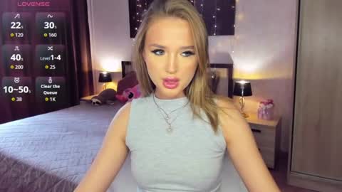 Anfisa online show from July 24, 2026, 1:20 pm