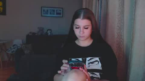 Angel online show from June 25, 2026, 4:11 pm