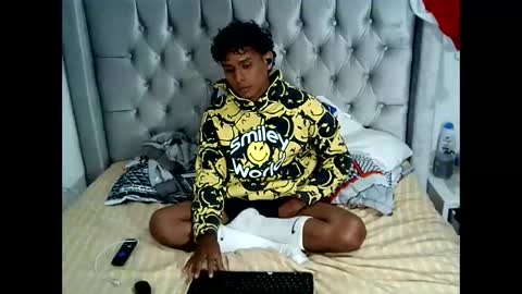 Snapshot of angel_hot_always chatting on January 9, 2026, 12:46 am angel_hot_always online show from January 9, 2026, 12:46 am