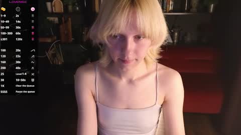 Snapshot of angel_kittie chatting on July 17, 2026, 9:49 am angel online show from July 17, 2026, 9:49 am