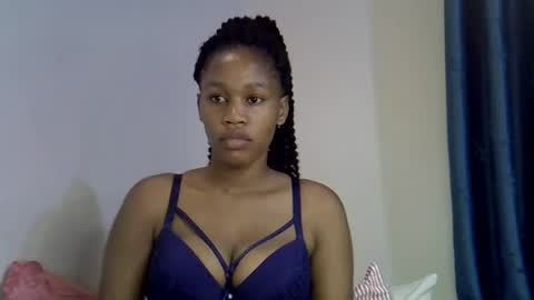 Snapshot of angel_mia5 chatting on June 27, 2026, 10:26 pm angel_mia5 online show from June 27, 2026, 10:26 pm