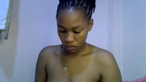 Snapshot of angel_mia5 chatting on July 30, 2026, 2:32 am angel_mia5 online show from July 30, 2026, 2:32 am