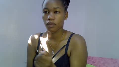 Snapshot of angel_mia5 chatting on August 1, 2026, 6:56 am angel_mia5 online show from August 1, 2026, 6:56 am