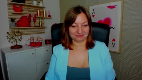 Angela online show from May 7, 2026, 6:08 am