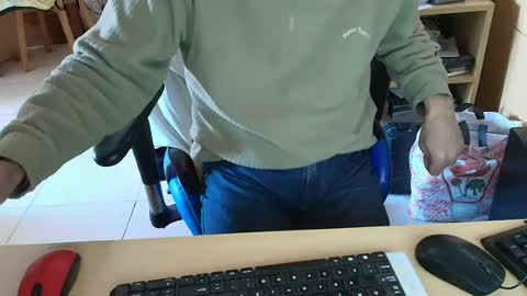 Snapshot of angelgarcia269 chatting on June 27, 2026, 2:55 pm angelgarcia269 online show from June 27, 2026, 2:55 pm
