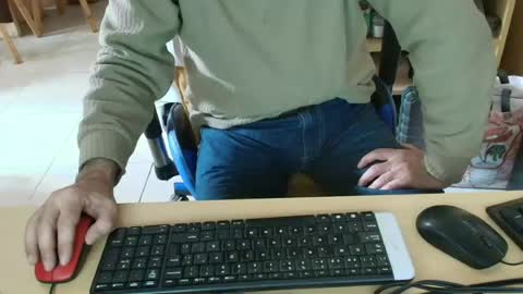 Snapshot of angelgarcia269 chatting on June 28, 2026, 1:50 pm angelgarcia269 online show from June 28, 2026, 1:50 pm