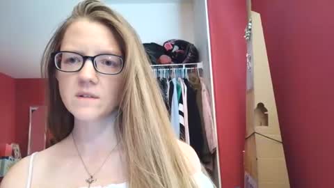 AngelicAngel online show from July 14, 2026, 7:19 pm