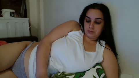Angela online show from January 27, 2025, 5:37 pm