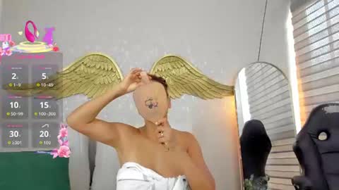 Snapshot of angelina_ruspoli chatting on June 15, 2026, 10:34 pm Angelina online show from June 15, 2026, 10:34 pm