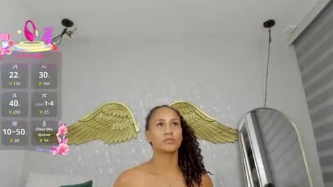 Snapshot of angelina_ruspoli chatting on June 24, 2026, 11:09 am Angelina online show from June 24, 2026, 11:09 am