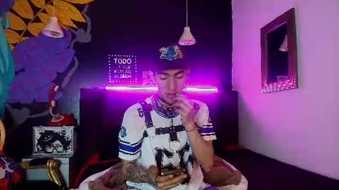 angelmarcell online show from July 24, 2026, 6:55 am