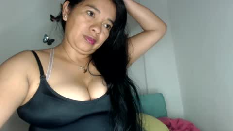rebeca online show from July 22, 2026, 9:28 pm