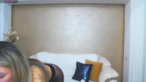 Snapshot of anissalogan chatting on May 15, 2026, 7:59 am my name is Ani online show from May 15, 2026, 7:59 am