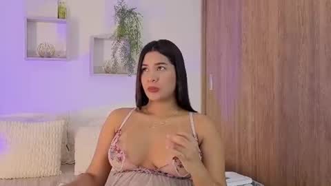 anittafoxx online show from July 22, 2026, 10:23 pm