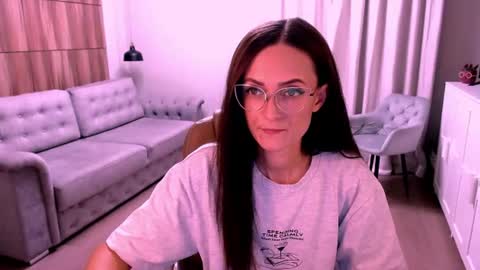 Anna online show from August 8, 2026, 3:36 pm