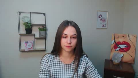 anna_sia_ online show from November 5, 2025, 5:13 pm