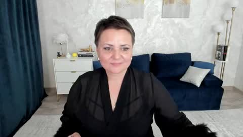 annacorlane online show from May 16, 2026, 10:36 am