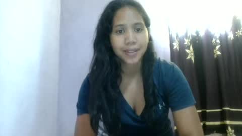 annahhotgirl online show from June 15, 2026, 5:09 am