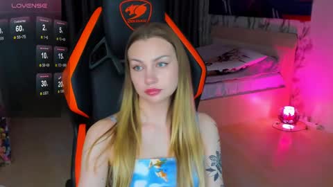 Annie online show from May 25, 2026, 10:38 pm