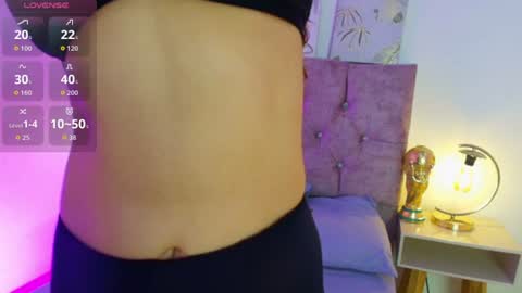 Annie Bonnie   online show from July 17, 2026, 11:50 am