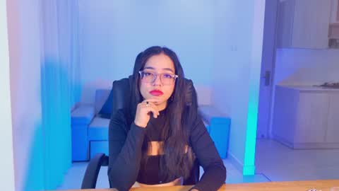 Antonella online show from August 2, 2026, 3:49 am
