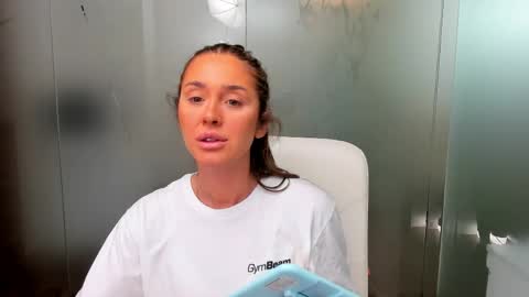 Anya online show from May 15, 2026, 8:32 am