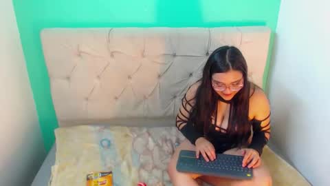 anyeladonemar online show from May 12, 2026, 9:56 pm