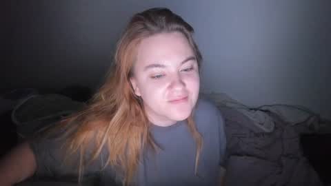 appleyummybuns online show from July 6, 2026, 1:24 am