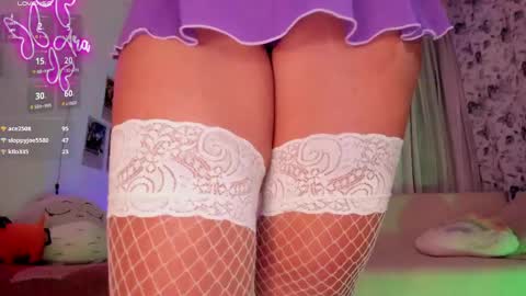 Snapshot of arabellaswan chatting on May 15, 2026, 11:45 pm online show from May 15, 2026, 11:45 pm