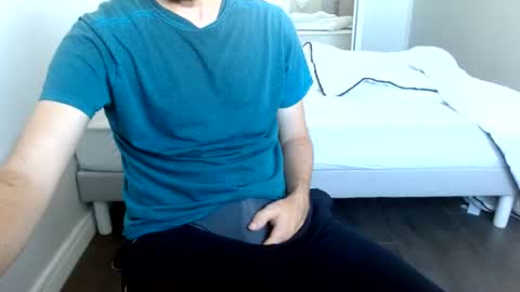 Arek online show from July 6, 2026, 5:48 pm