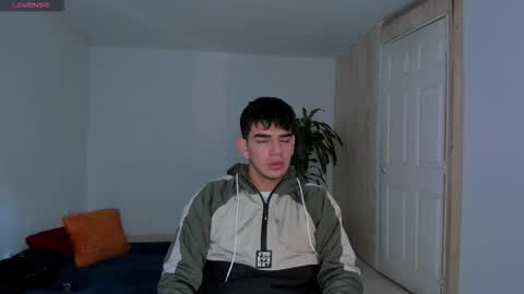 Ares online show from October 24, 2025, 12:12 pm