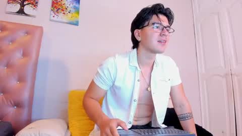 Snapshot of ares_lee chatting on August 8, 2026, 3:14 pm ARES online show from August 8, 2026, 3:14 pm