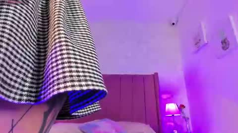 aria_tempest online show from June 19, 2026, 12:09 pm