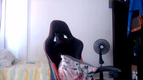 ariannaloovel online show from June 27, 2026, 5:18 pm