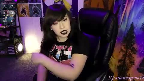 Arianna Pea online show from July 7, 2026, 12:02 am