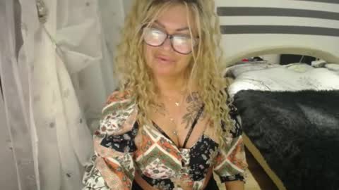 ArianeSexy online show from July 7, 2026, 7:29 pm