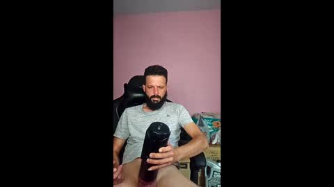 arthur812511 online show from May 25, 2026, 4:46 pm