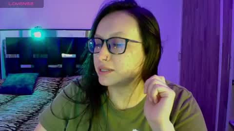 Snapshot of arya_xia chatting on July 2, 2026, 12:33 pm Arya Xia online show from July 2, 2026, 12:33 pm