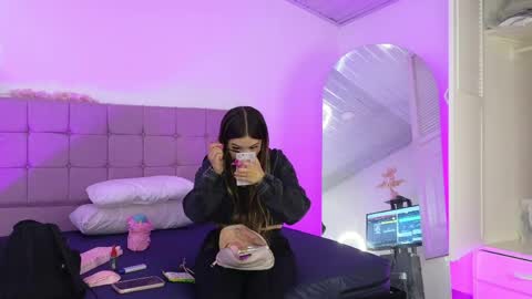 Snapshot of arycooper_ chatting on May 1, 2026, 12:32 pm arycooper_ online show from May 1, 2026, 12:32 pm