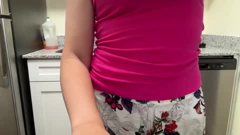 Ashleigh online show from July 18, 2026, 3:38 pm
