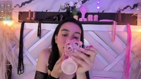 Snapshot of ashley_7777 chatting on April 22, 2026, 1:56 pm ashley_7777 online show from April 22, 2026, 1:56 pm
