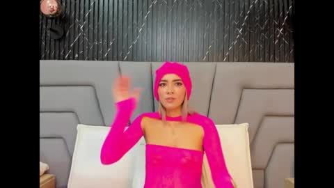 ashley_miller26 online show from May 29, 2026, 12:25 pm