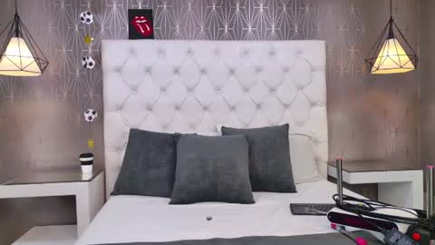 AshleyRoberh online show from July 18, 2026, 3:33 am