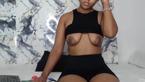 Snapshot of ashleyt255 chatting on July 2, 2026, 6:36 pm ashleyt255 online show from July 2, 2026, 6:36 pm