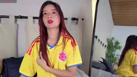 ashly_jones_ online show from July 4, 2026, 4:18 am