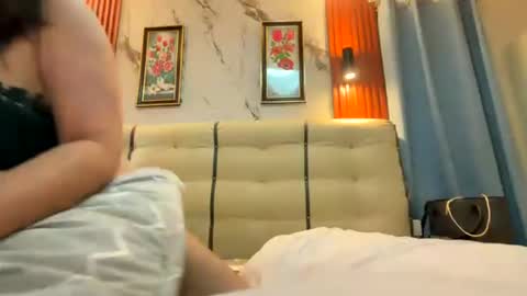 Ash online show from July 11, 2026, 1:36 pm